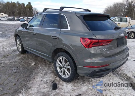 2022 Audi Q3 Premium 45 Tfsi S Line Quattro Tiptronic z USA, uszkodzony, nr VIN WA1DECF36N1119978